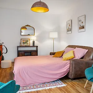 Loft British Au Pied Du Mont ! Pontorson
